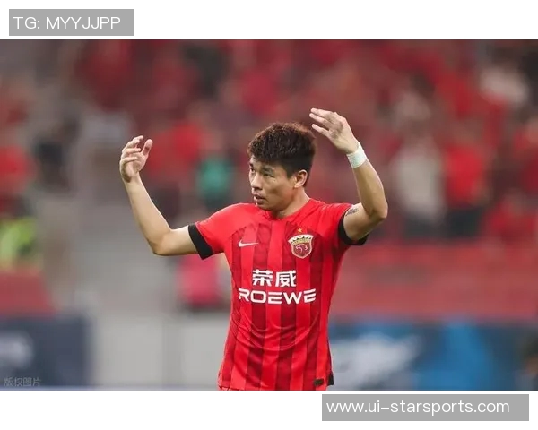 李帅致敬四星球迷：每一个冠军都是我们共同努力的结果